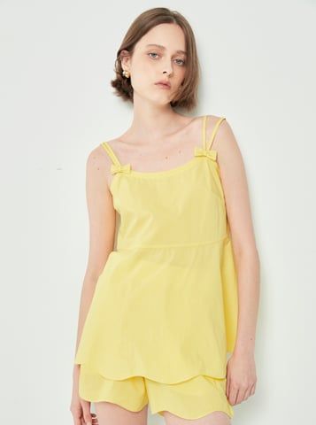 Áo 2 đây đôi có nơ xinh xắn màu vàng