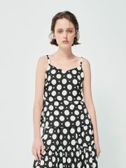 Áo 2 dây màu đen khoét lưng có dây thắt